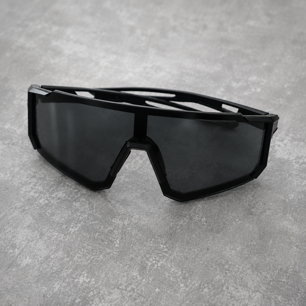 Modische Sonnenbrille